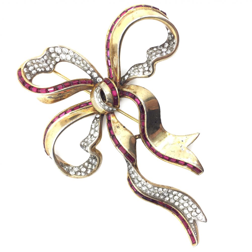 Jennifer Gibson Jewellery Vintage Costume Jewellery Trifari Bow Brooch Alfred Philippe Van Cleef