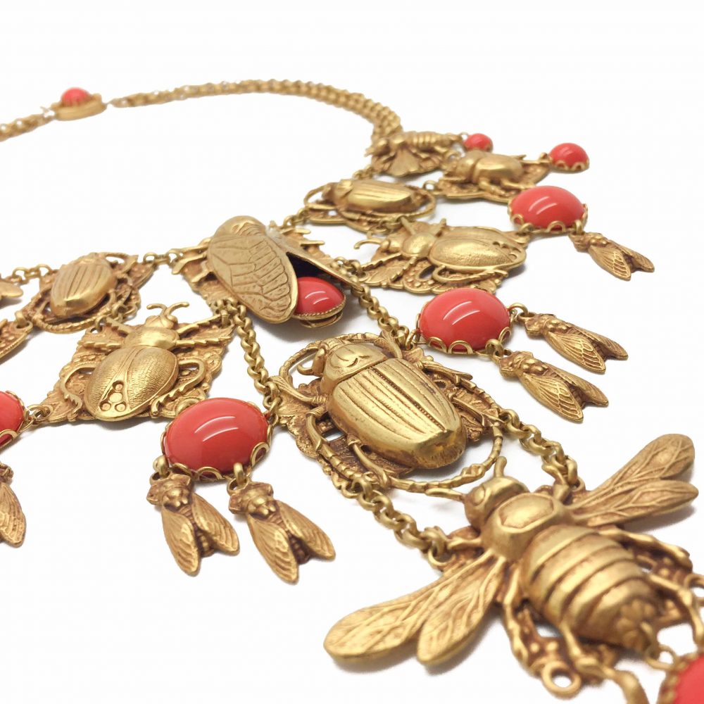 Askew Necklace, Vintage Askew, Bug Necklace, Bug Jewellery, Vintage Costume Jewellery, Vintage Jewellery, Vintage Necklace, Vintage Jewelry, Jewellery Shop, Costume Jewellery, Vintage Costume Jewellery