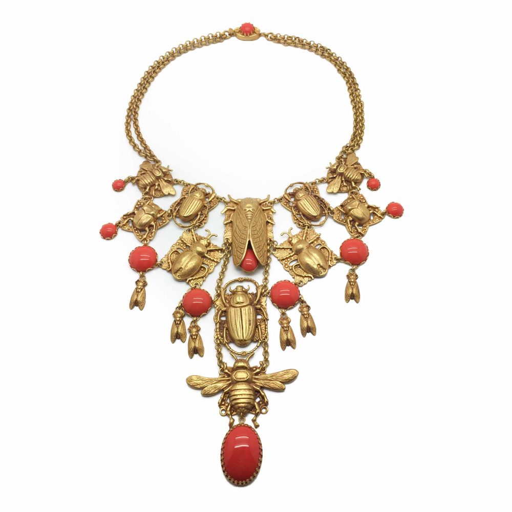 Askew Necklace, Vintage Askew, Bug Necklace, Bug Jewellery, Vintage Costume Jewellery, Vintage Jewellery, Vintage Necklace, Vintage Jewelry, Jewellery Shop, Costume Jewellery, Vintage Costume Jewellery