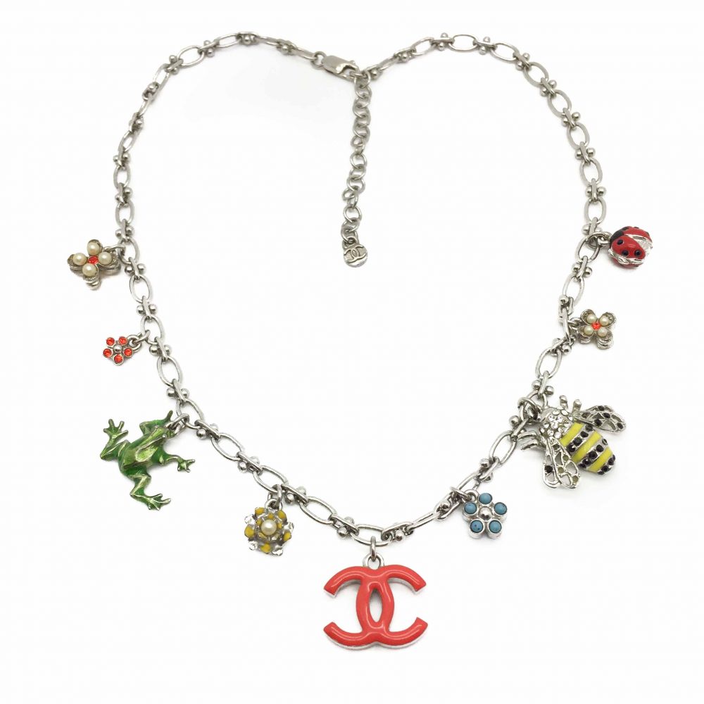 Vintage Chanel Necklace Charms The Garden Vintage Costume Jewellery VIntage Jewellery Vintage Necklace, Vintage Jewelry, Jewellery Shop, Costume Jewellery, Vintage Costume Jewellery