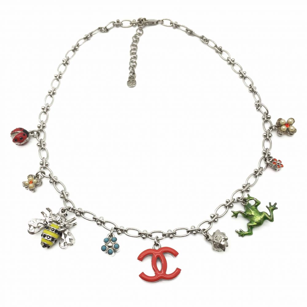 CHANEL Vintage Necklace Charms The Garden Vintage Costume Jewellery VIntage Jewellery Vintage Necklace, Vintage Jewelry, Jewellery Shop, Costume Jewellery, Vintage Costume Jewellery
