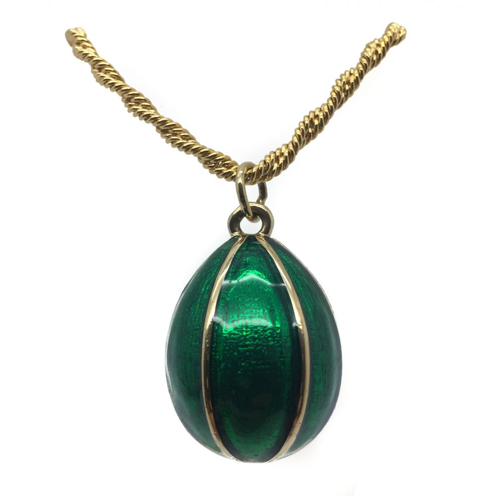 Vintage egg pendant, egg jewellery, Vintage Costume Jewellery, Vintage Jewellery, Vintage Jewelry, Jewellery Shop, Costume Jewellery, Vintage Costume Jewellery