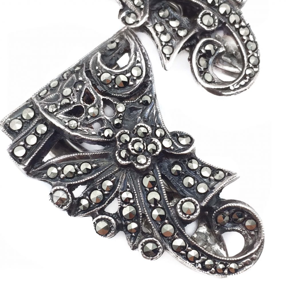 Double Dress Clip, Fashion Jewellery, Vintage Costume Jewellery, Vintage Jewellery, Vintage Necklace, Vintage Jewelry, Jewellery Shop, Costume Jewellery, Vintage Costume Jewellery