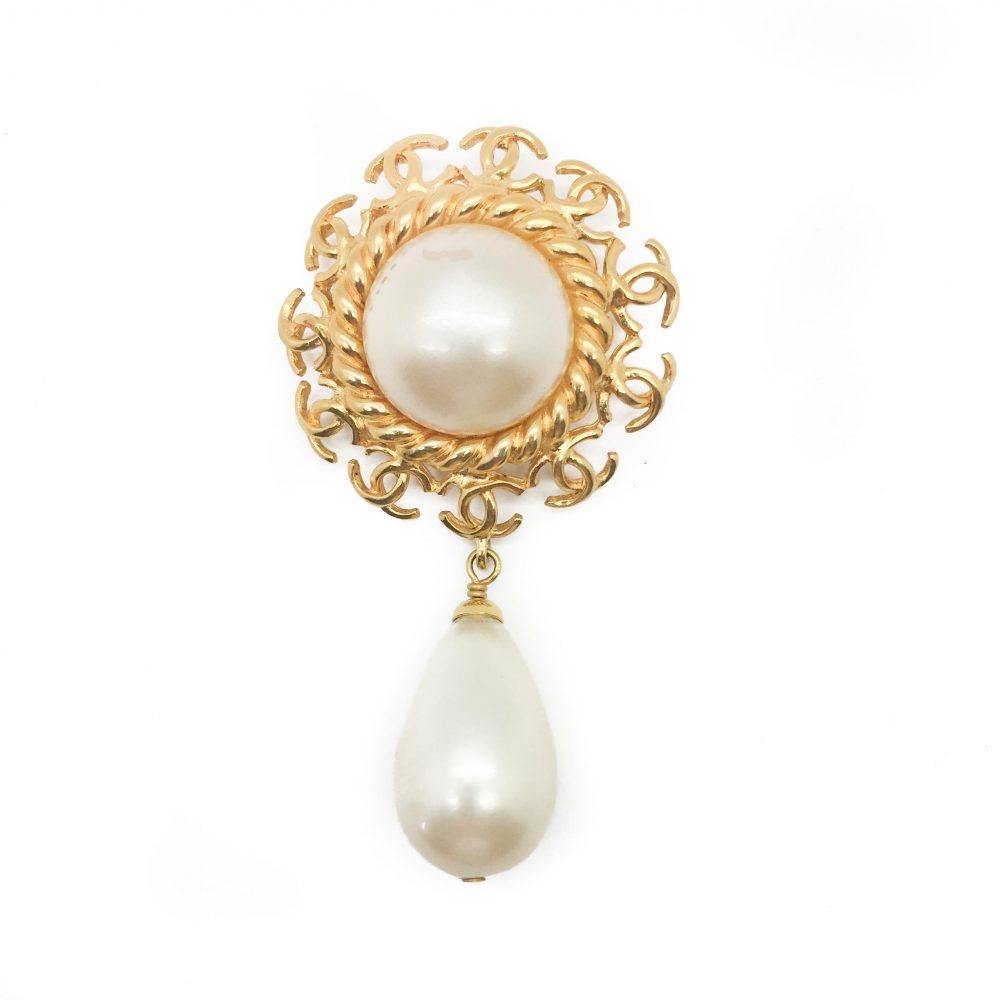 Vintage Chanel Pearl Brooch