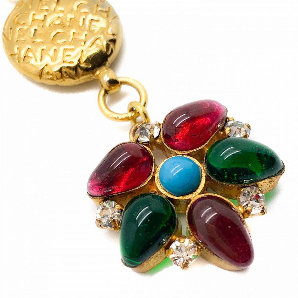 Vintage Chanel Gripoix Flower Pendant