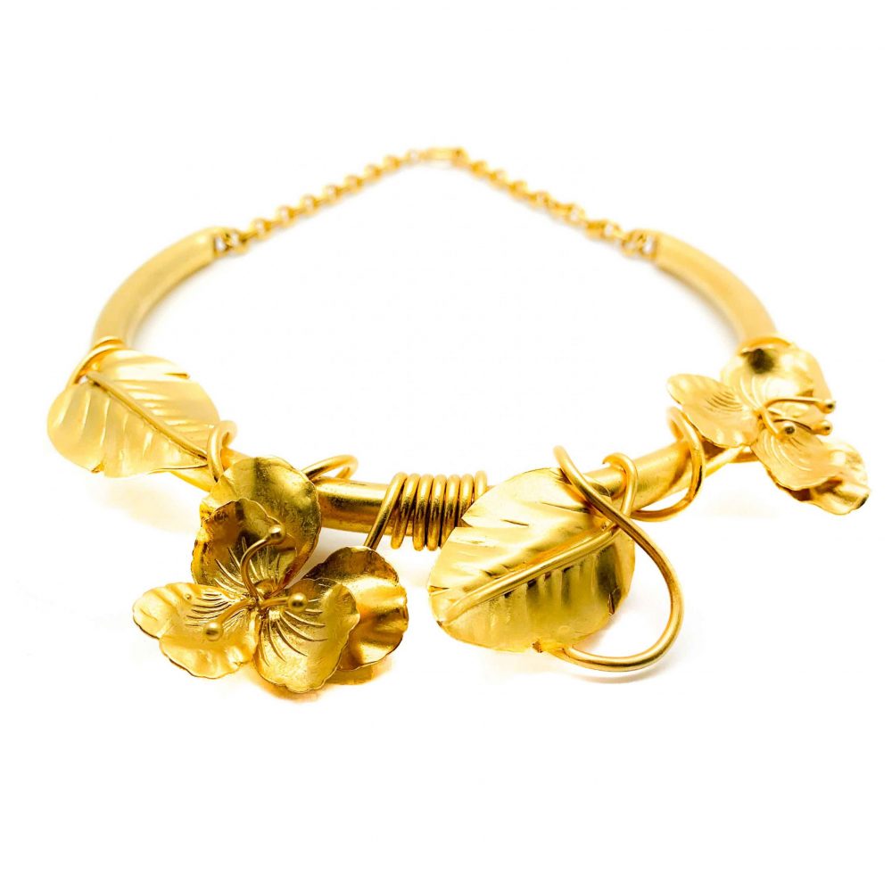 Vintage Floral Vine Collar