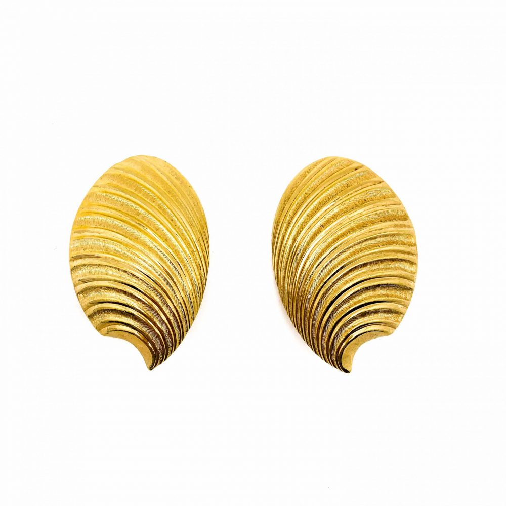 Vintage Dior Shell Earrings