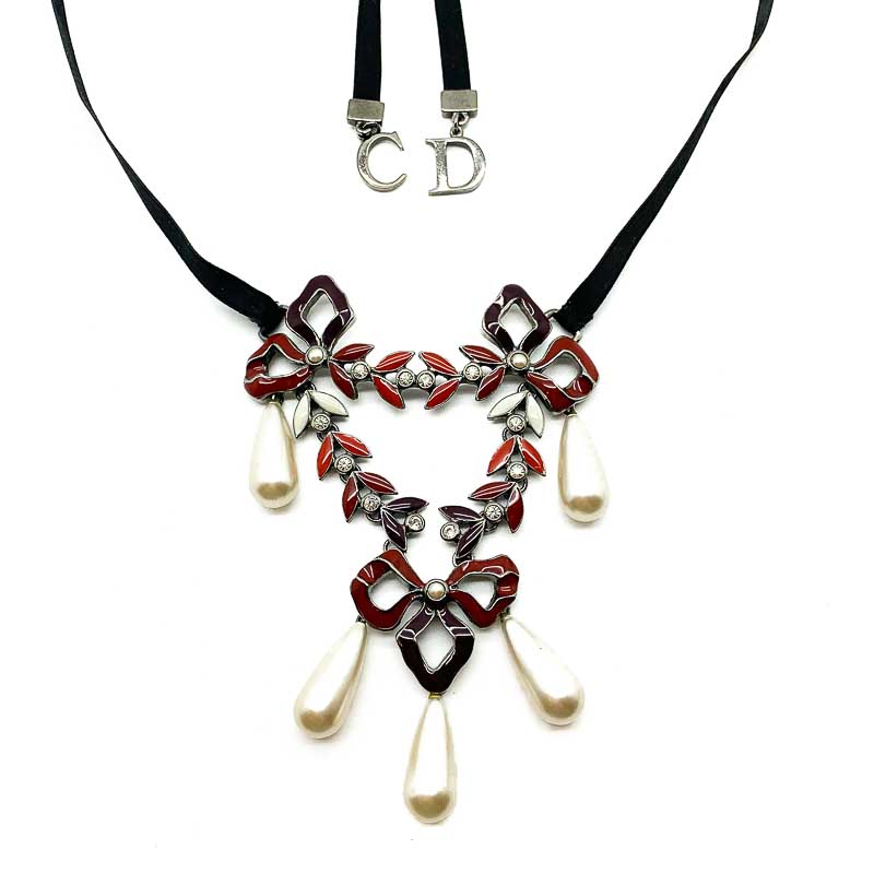 Vintage Dior Bows and Pearls Choker