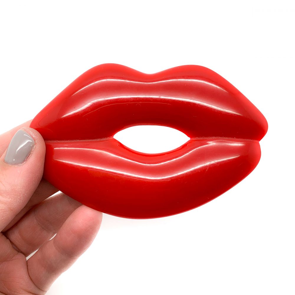 Vintage Red Lips Brooch