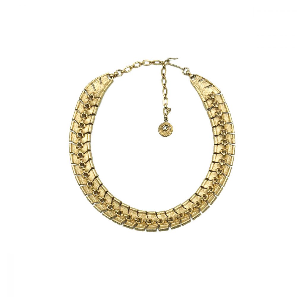 Vintage Lisner Sapphire Collar