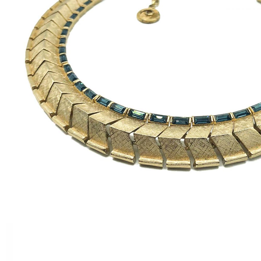 Vintage Lisner Sapphire Collar