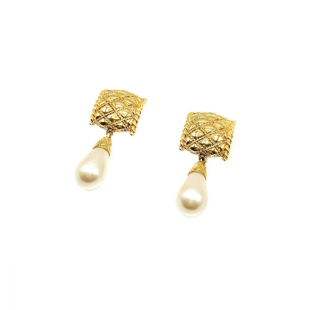 Vintage Pearl Matelasse Earrings