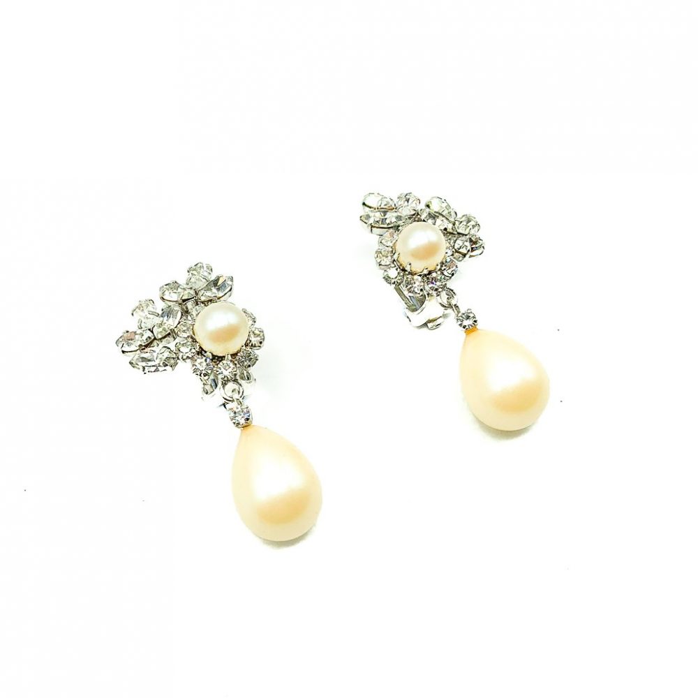 Vintage Dior Pearl Earrings
