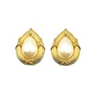 Jennifer Gibson Jewellery Vintage Pearl Teardrop Kiss Earring 19 927 (6) Pearl Teardrop Kiss Earring