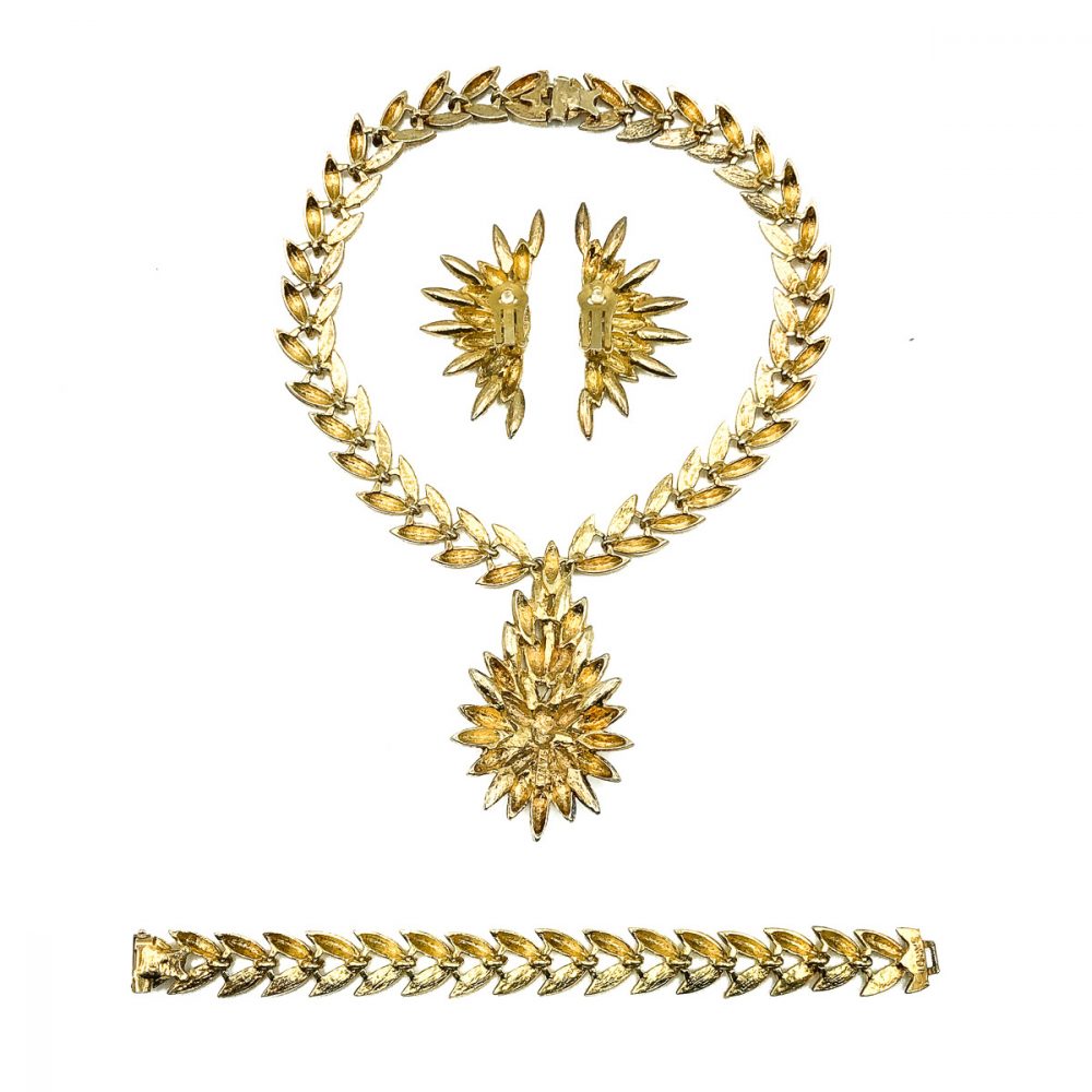 Vintage Sardi Necklace Suite
