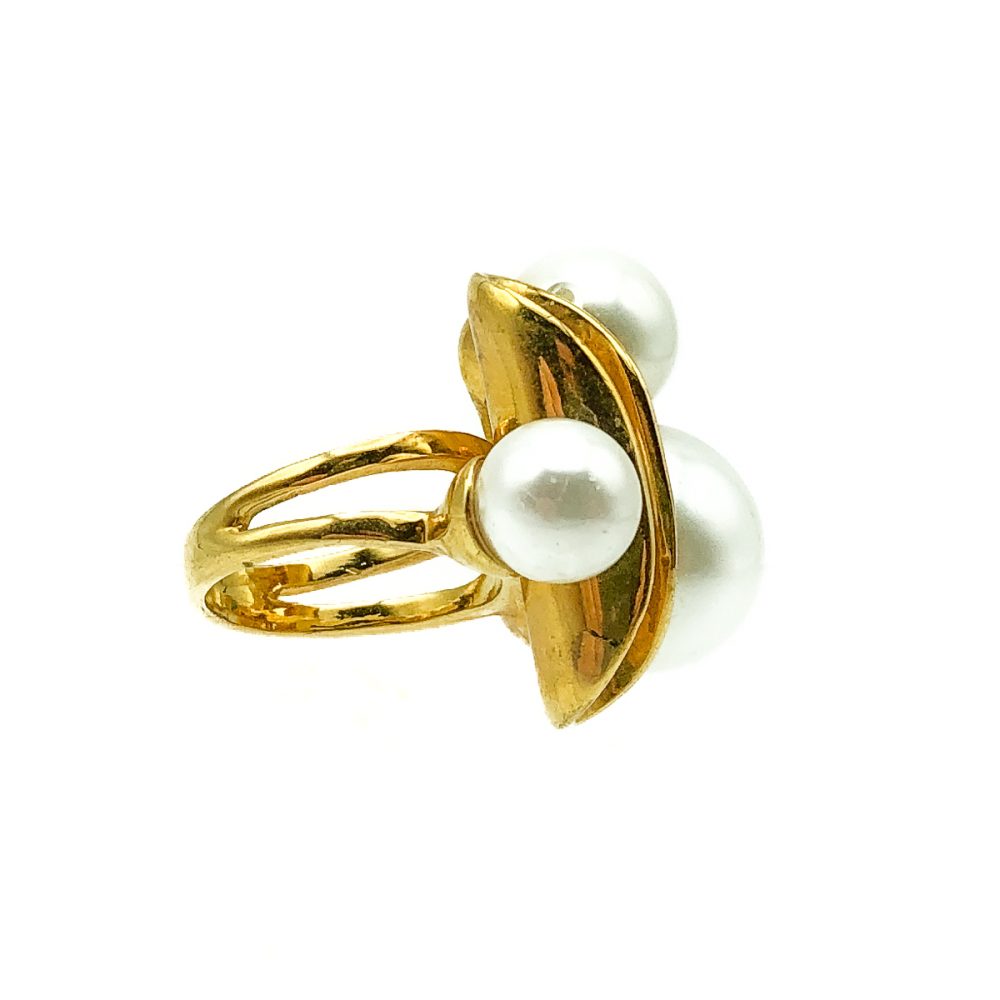 Vintage Statement Pearl Ring