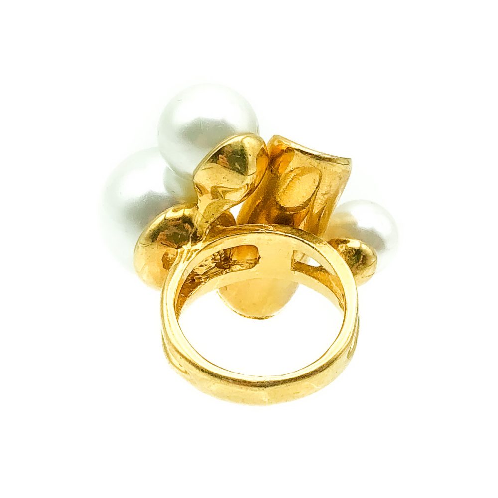 Vintage Statement Pearl Ring