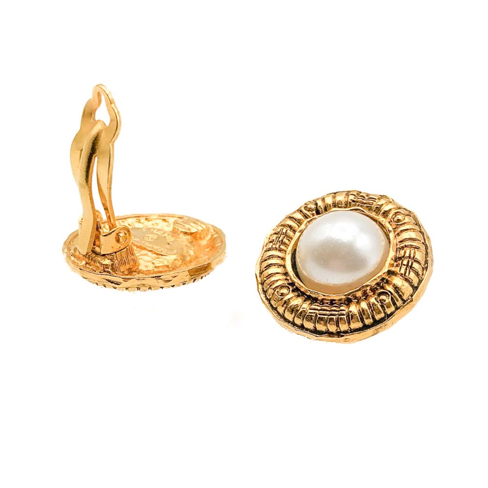 Vintage Chanel Pearl Earrings