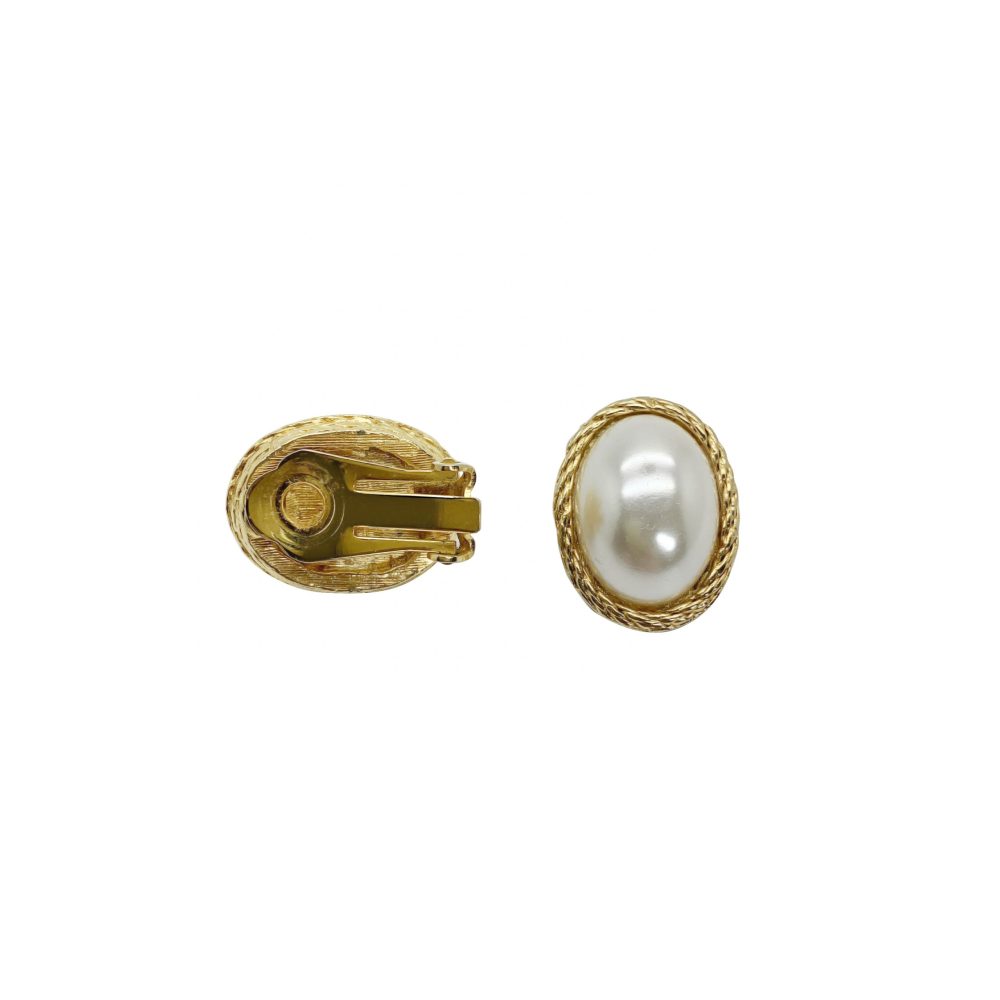 vintage oval pearl earrings