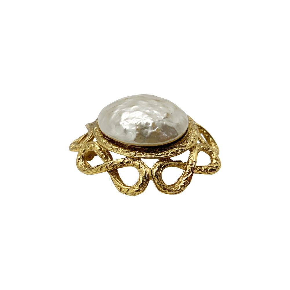 Vintage Baroque Pearl Brooch