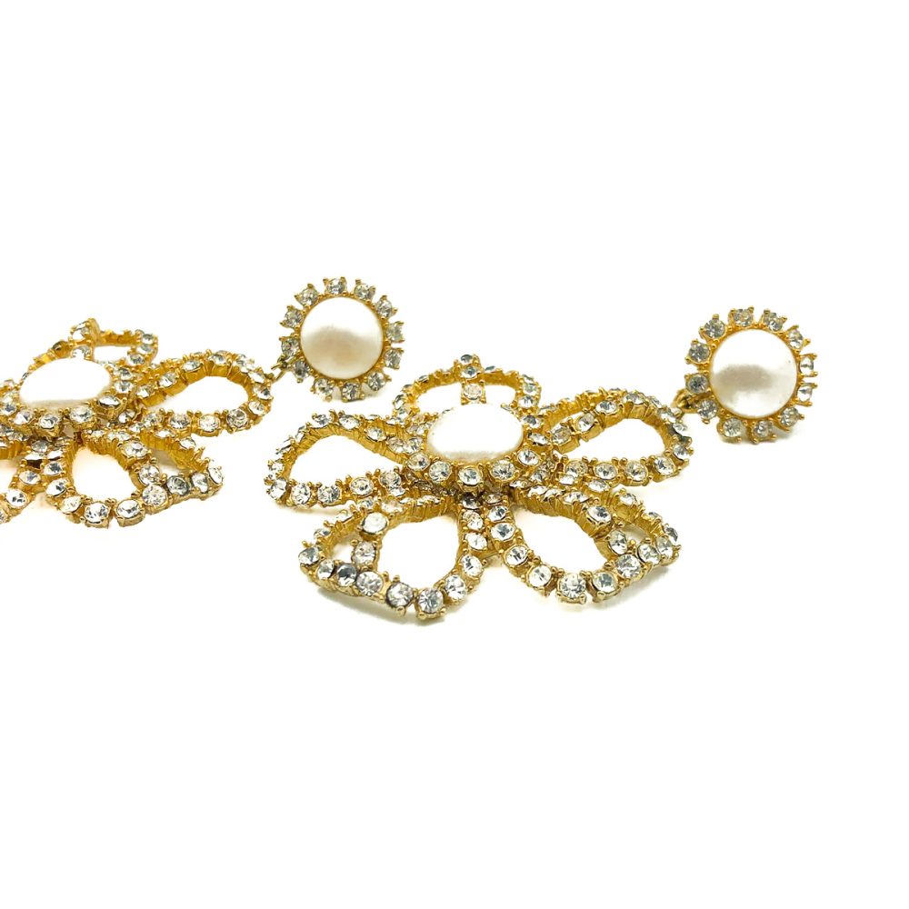 Vintage statement flower earring