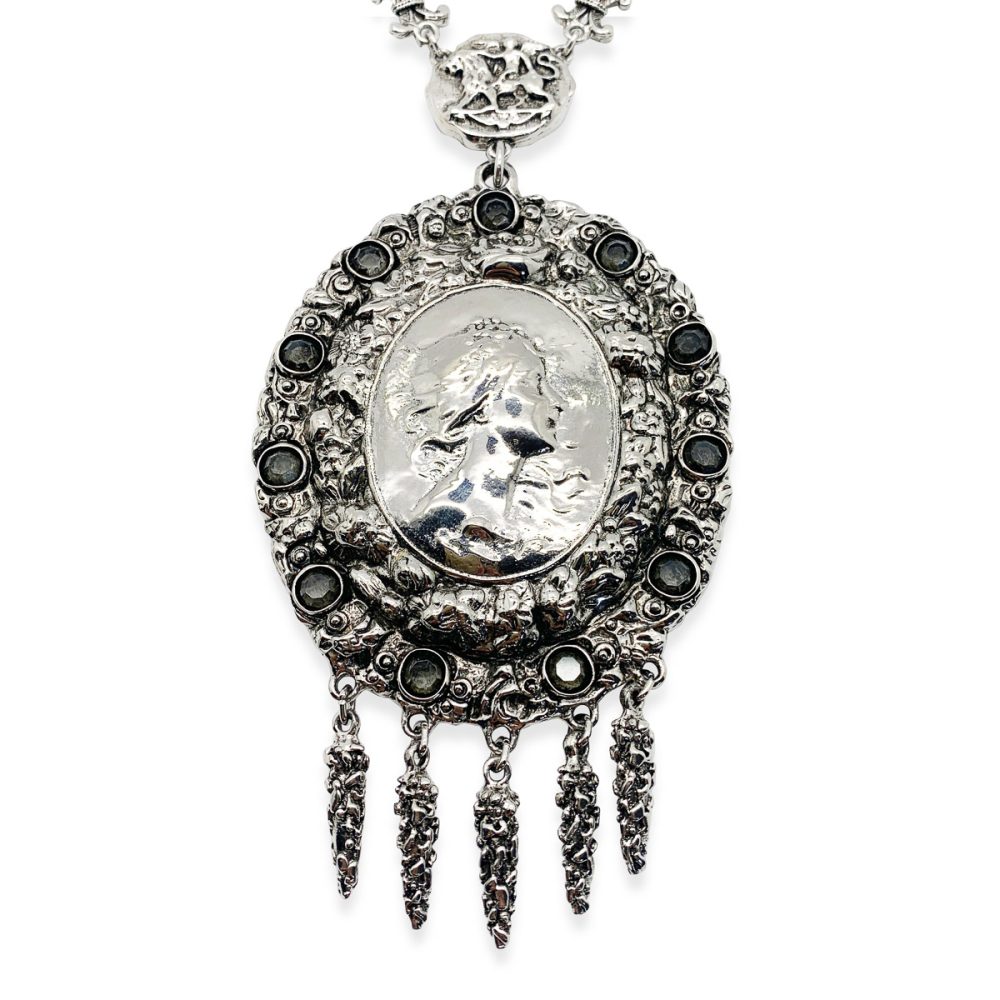vintage goldette cameo necklace