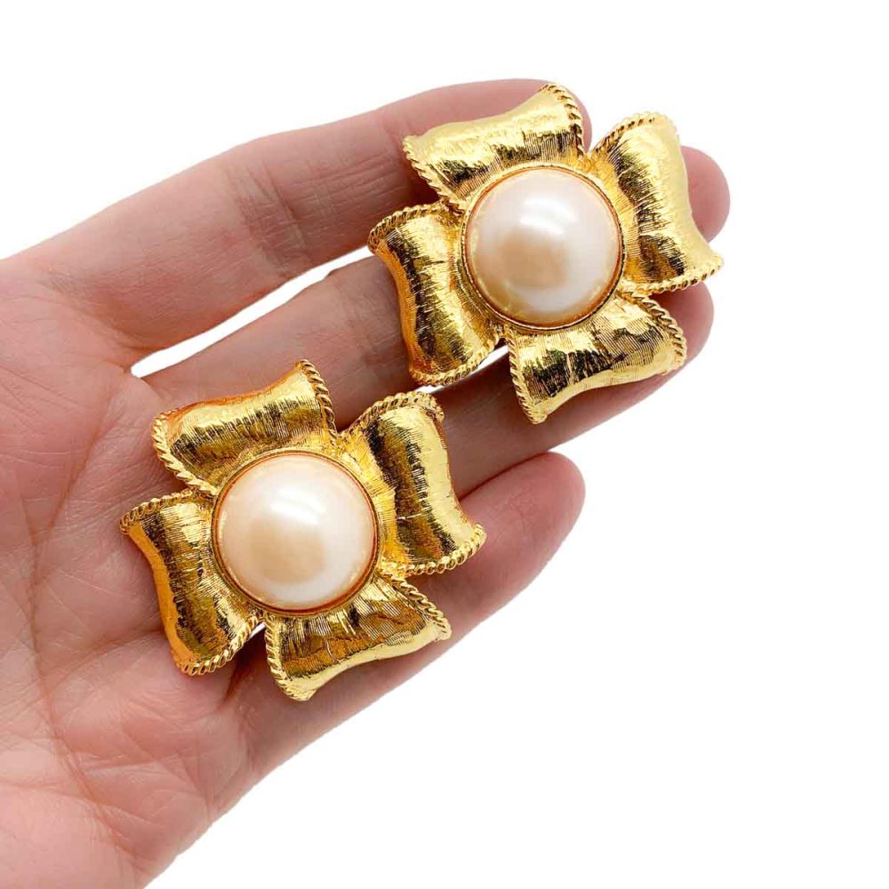 vintage pearl quatrefoil earrings