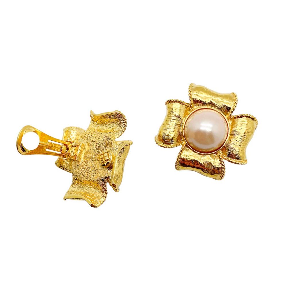 vintage pearl quatrefoil earrings