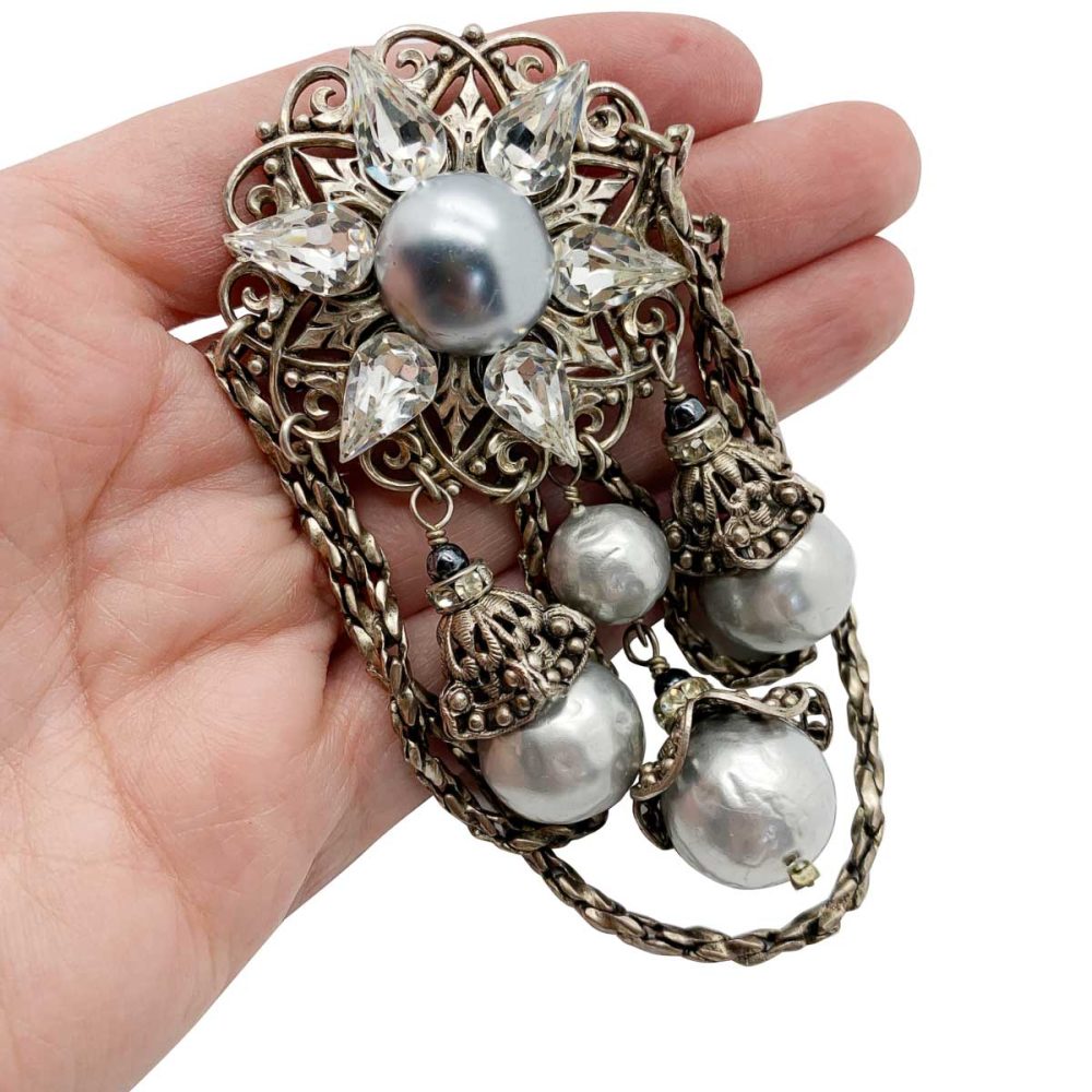 vintage woloch brooch