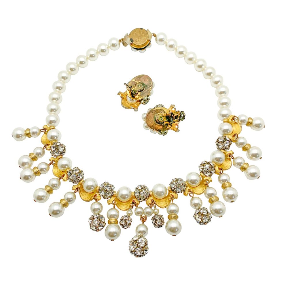 Vintage Pearl Droplet Necklace