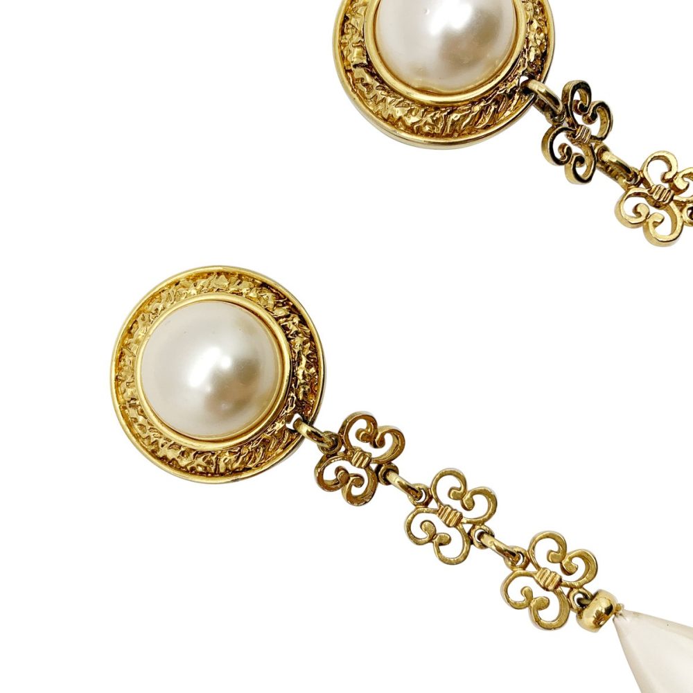 vintage pearl bomb earrings