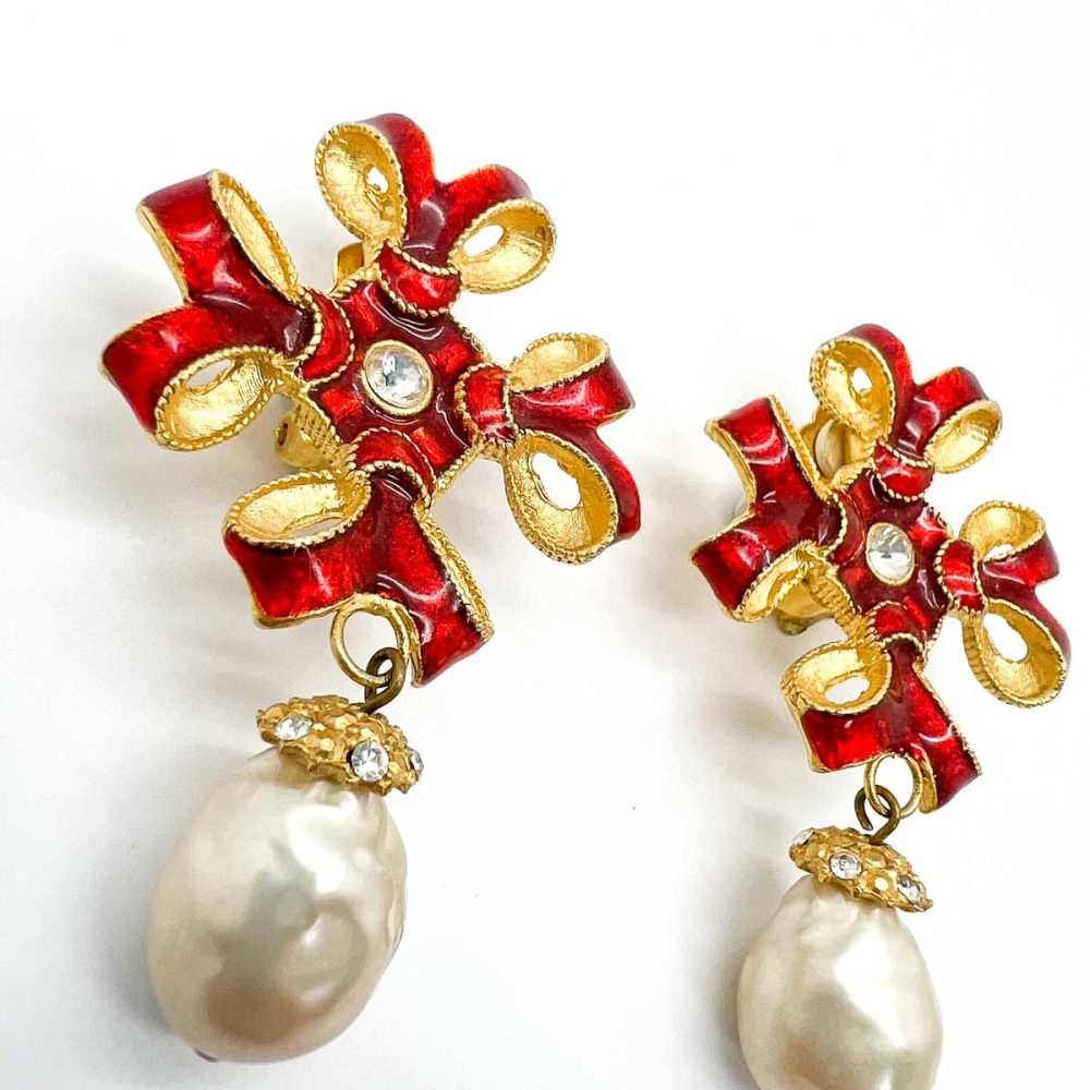 Vintage YOSCA Enamel Earrings