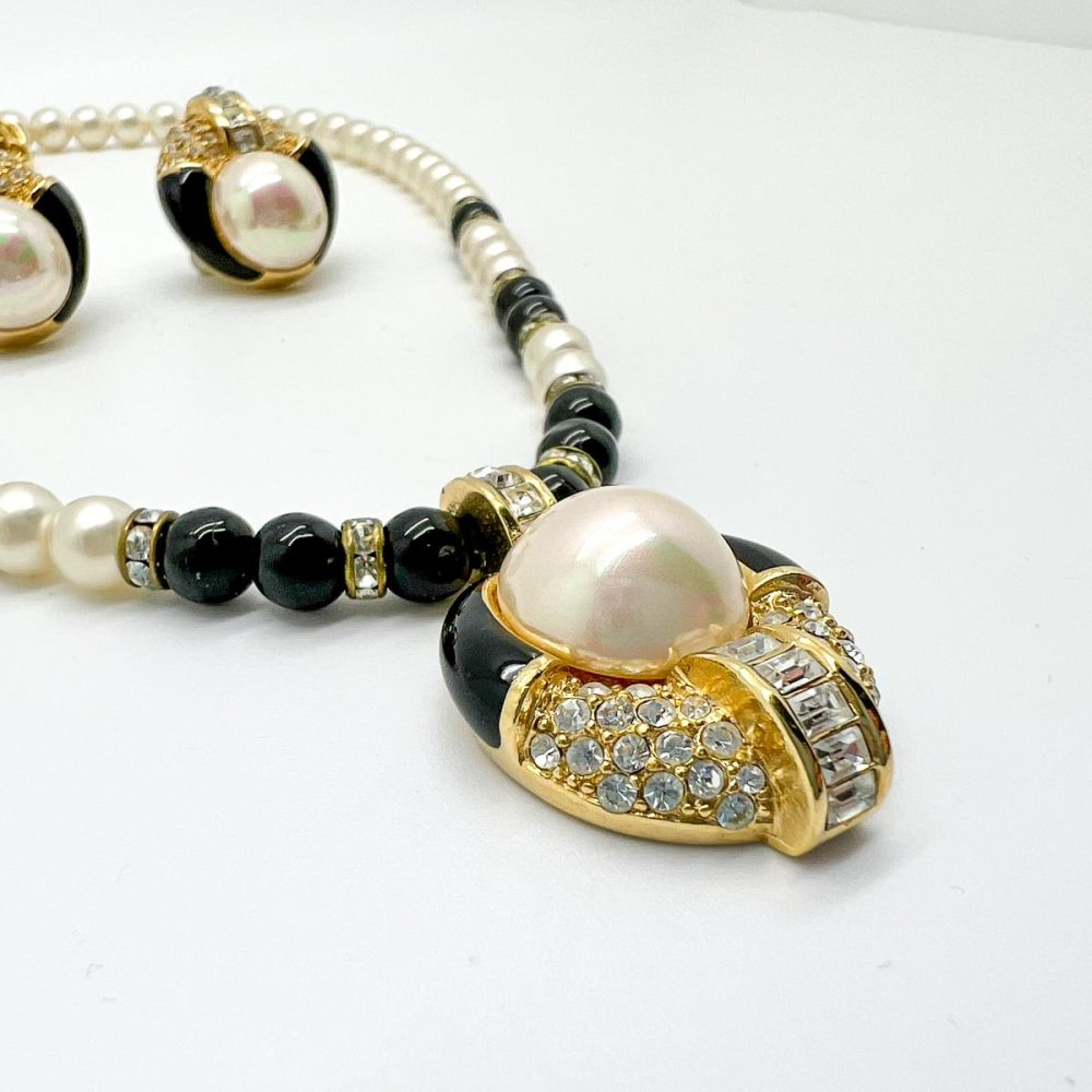Vintage Dior Monochrome Necklace