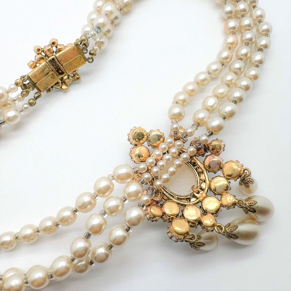 Vintage Regency Droplet Necklace