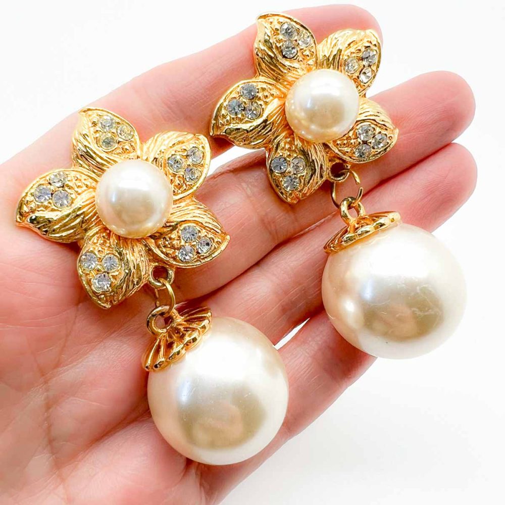 Vintage Pearl Flower Earrings