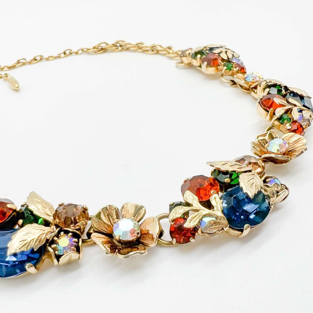 Vintage Vendôme Floral Collar