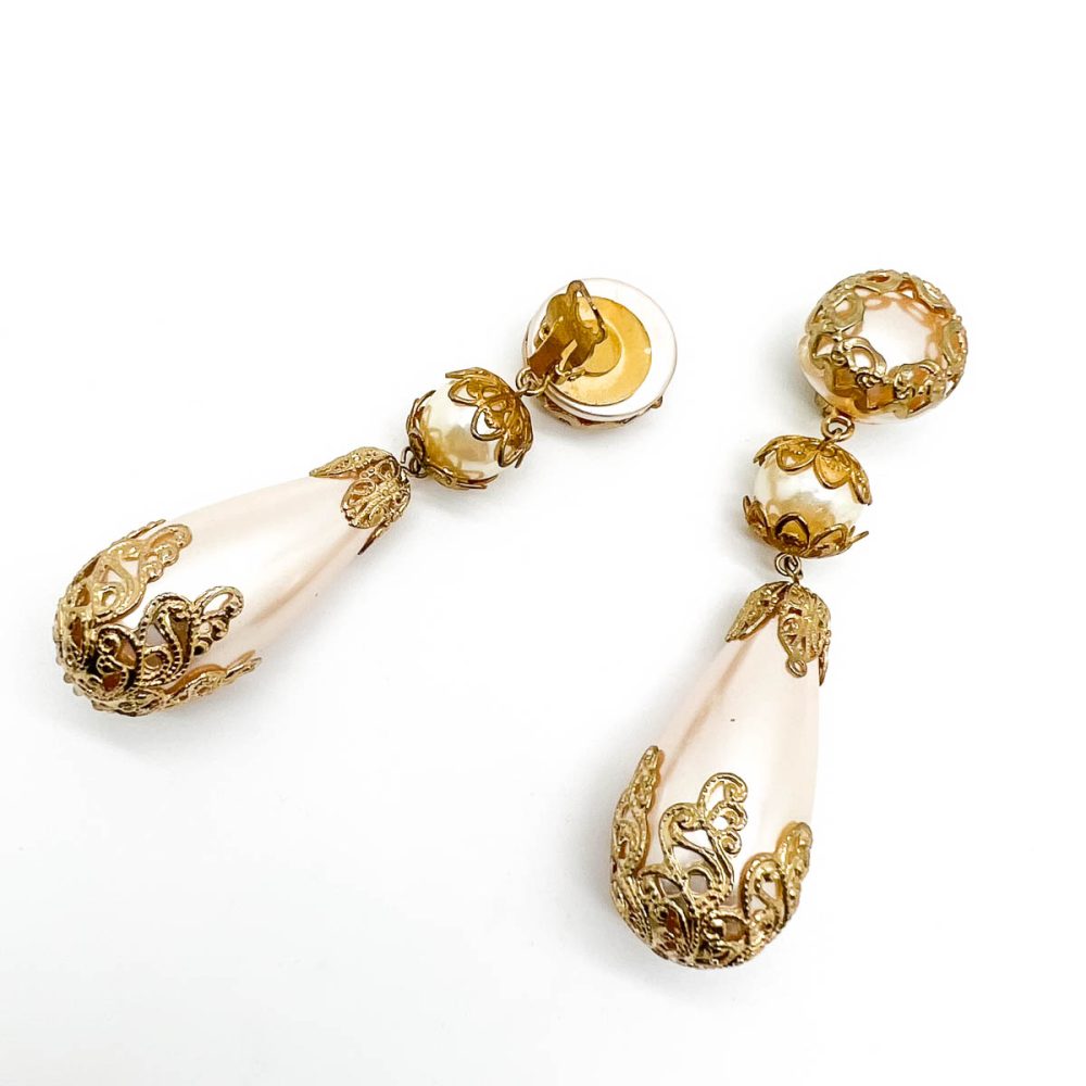 vintage pearl bomb earrings