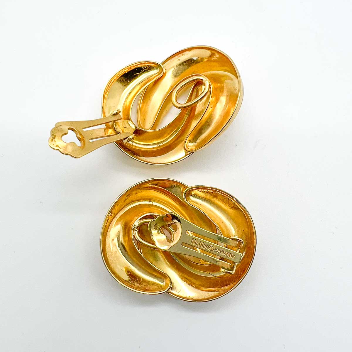 Jennifer Gibson Jewellery 1636 (10) Vintage Dior Grande Love Knot Earrings