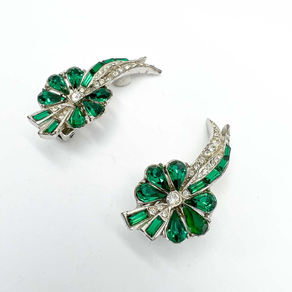 Vintage Emerald Paste Floral Earrings