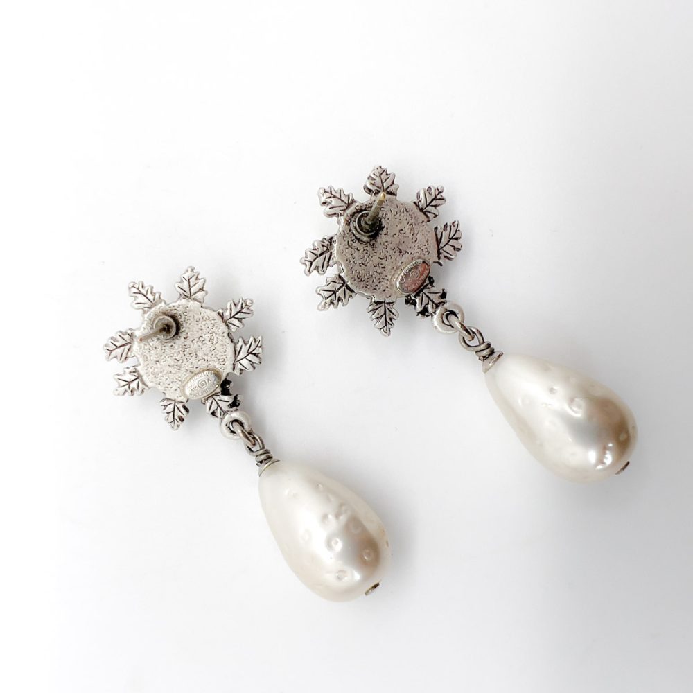 Vintage Chanel Pearl Bomb Drop Earrings