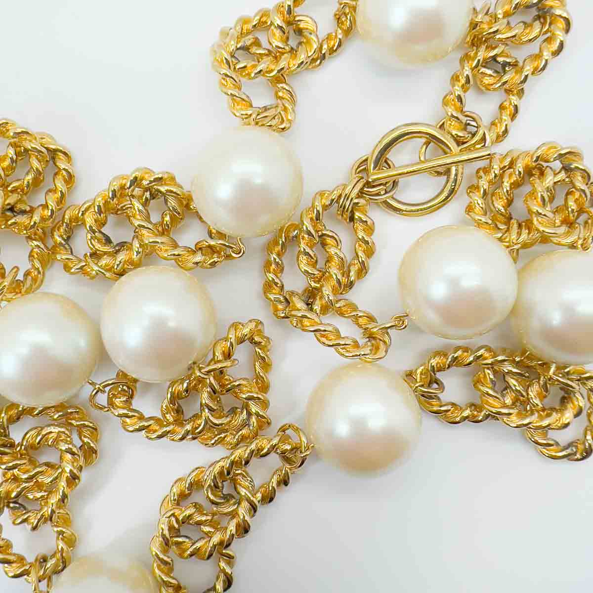 Jennifer Gibson Jewellery 1691 (4) Vintage Oversize Pearl Chain Necklace
