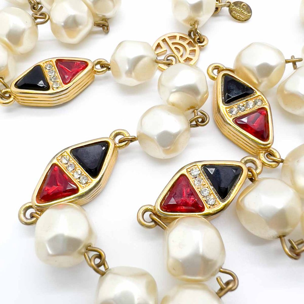 Vintage Louis Féraud Pearl Necklace