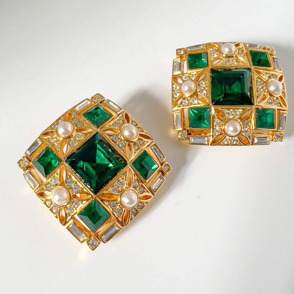 Jennifer Gibson Jewellery 1701 (1) Vintage Emerald Crystal Earrings