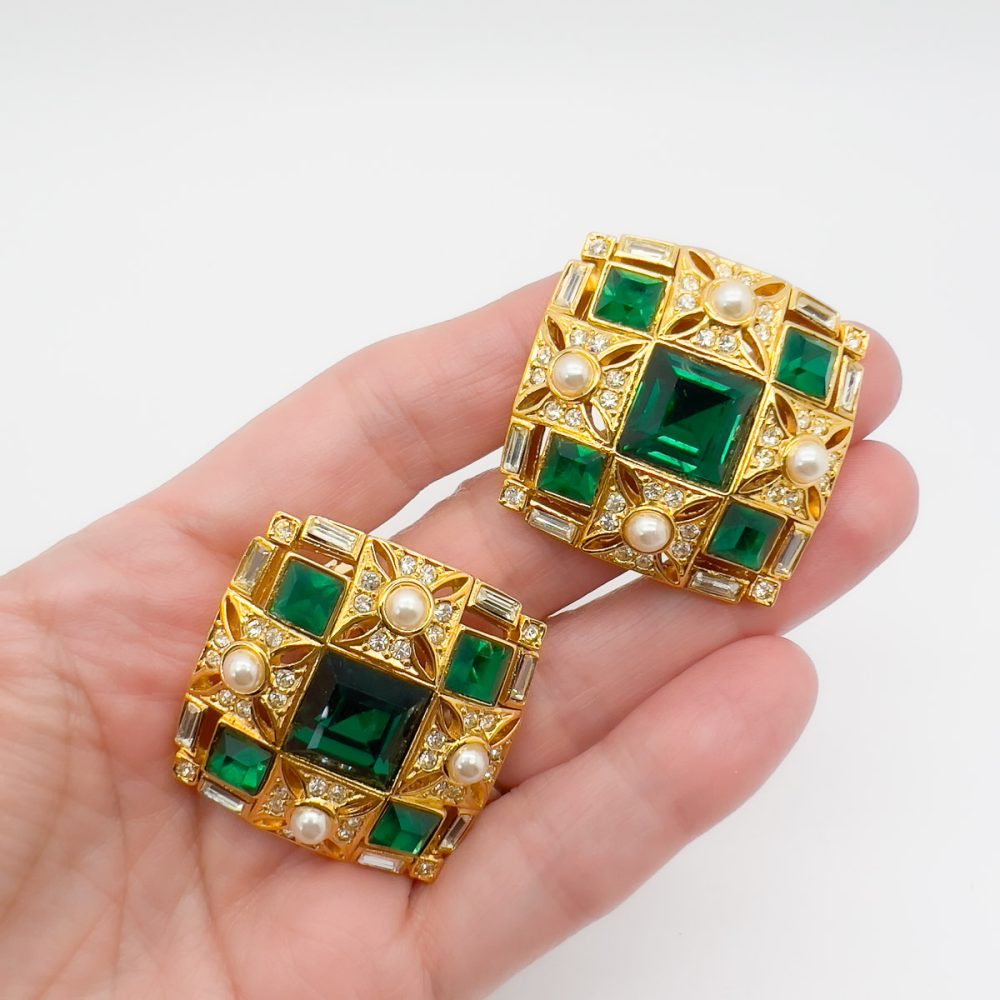 Vintage Emerald Crystal Earrings
