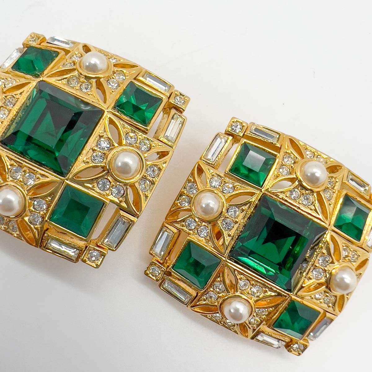 Jennifer Gibson Jewellery 1701 (5) Vintage Emerald Crystal Earrings
