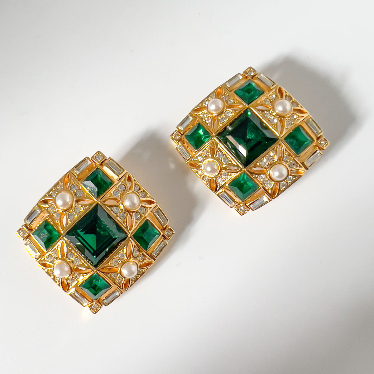 Jennifer Gibson Jewellery 1701 (6) Vintage Emerald Crystal Earrings