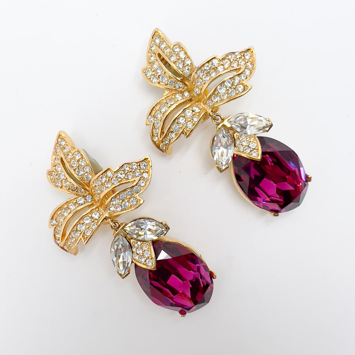 Jennifer Gibson Jewellery 1709 (4) Vintage Ciner Hot Pink Earrings