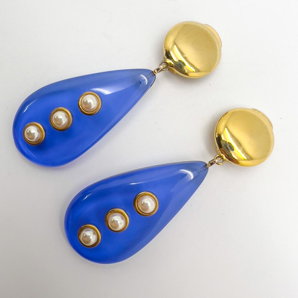 Vintage Vogue Bijoux Drop Earrings