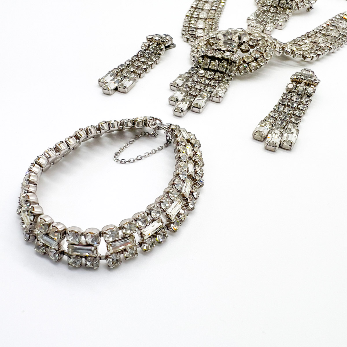 Jennifer Gibson Jewellery 1745 (1) Vintage Crystal Tassel Parure