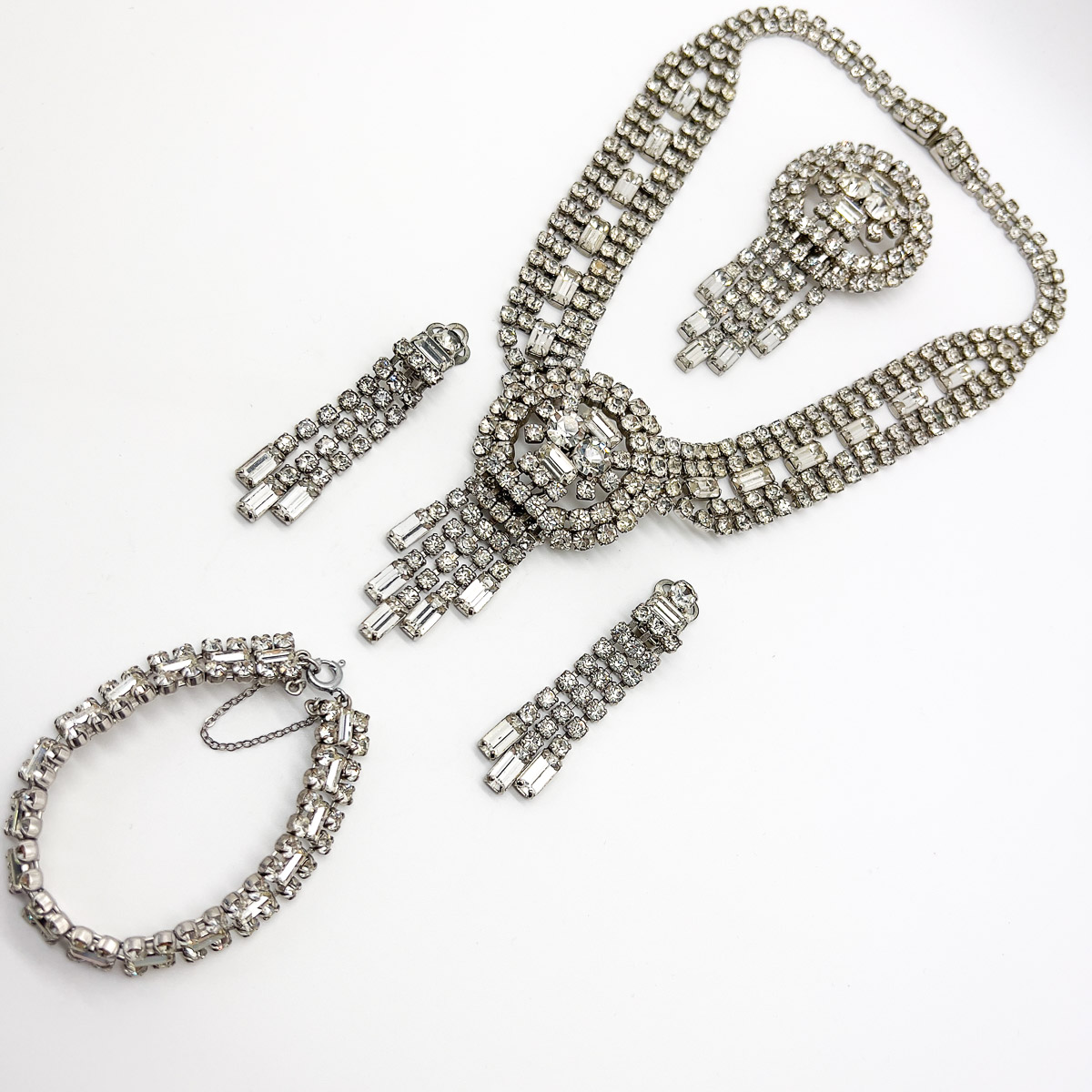 Jennifer Gibson Jewellery 1745 (2) Vintage Crystal Tassel Parure